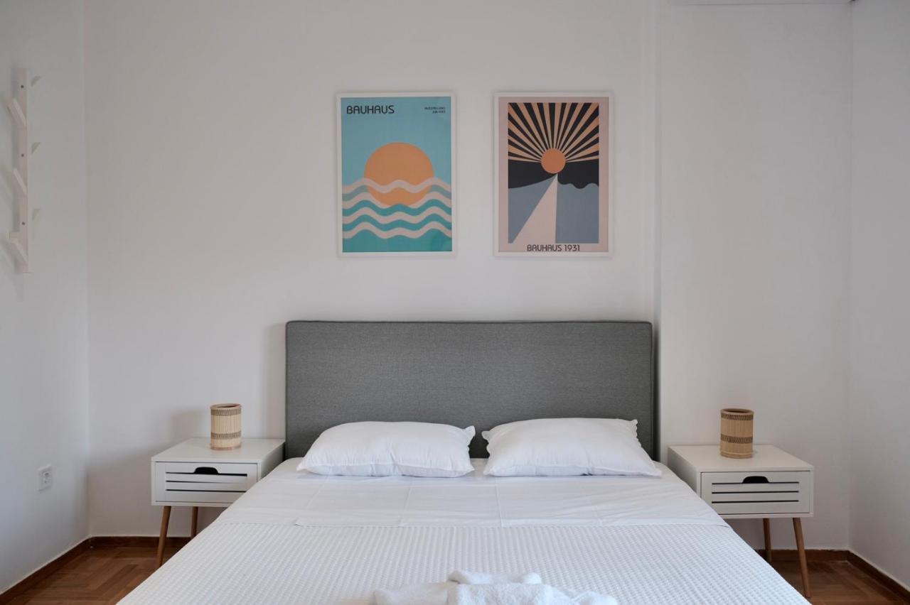 Synpiraeus Apartments & Studios Exterior photo